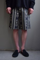 画像1: 【SALE】m's braque (エムズ ブラック) TUCKED SHORTS [KHAKI] (1)