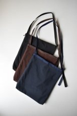 画像1: ERA. (イーラ) SMALL FLAT BAG [3-colors] (1)