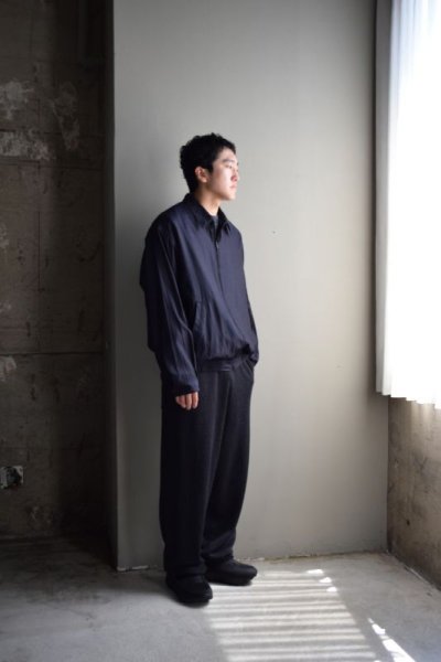 画像2: COMOLI (コモリ) ウールシルク スイングトップ [NAVY]