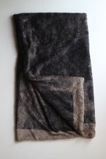 画像2: m's braque (エムズ ブラック) BOA LONG SNOOD [MISTY SUMI-BLACK] (2)