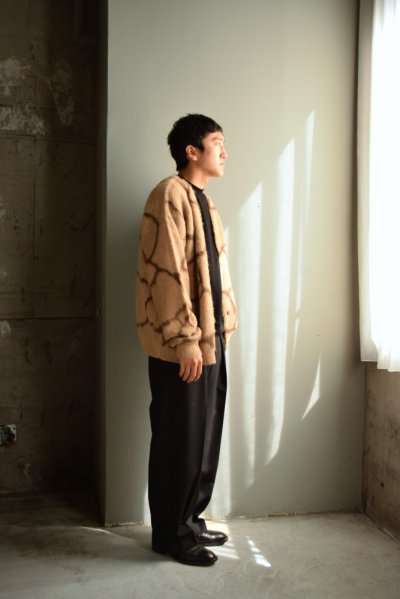 画像1: MARKAWARE (マーカウェア)  Natural Color Alpaca / PAVE PATTERN CARDIGAN [Natural Beige]